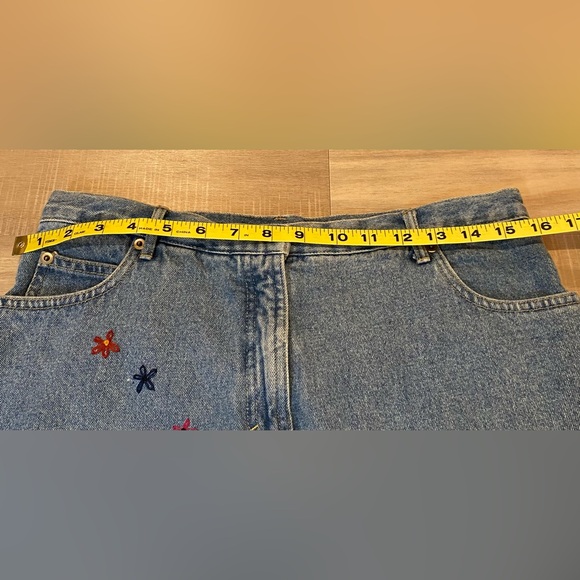 Carole Little Sport Women’s Denim Embroidered Skirt - Picture 5 of 6